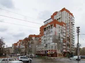 Огни Саратова на ул. Московская, 134/146