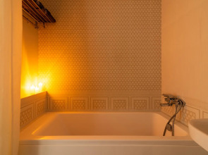 Bon voyage на улице Юсупова