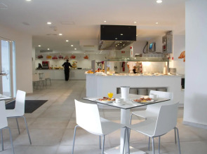 Welikehotel Triton Beach