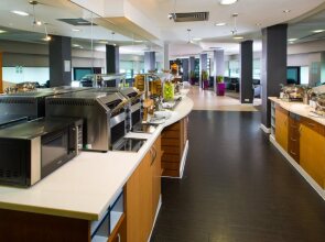 Holiday Inn Express Glasgow City Centre Riverside by IHG