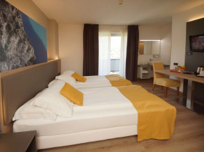 Ambassador Suite Hotel