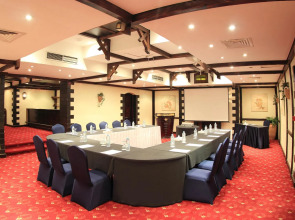 Pyramisa Suites Hotel Cairo