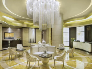 DAMAC Maison Cour Jardin