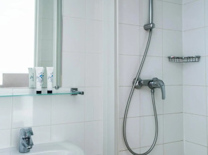 Отель Beaurepaire