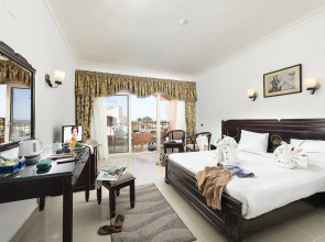 Three Corners Happy Life Beach Resort - All Inclusive