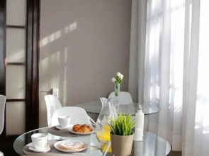 7 Moons Bed & Breakfast