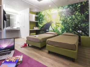 Hu Firenze Camping In Town