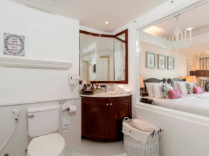 Thavorn Palm Beach Resort Phuket