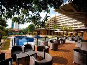 Cinnamon Lakeside Colombo