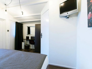 Quentin England Hotel