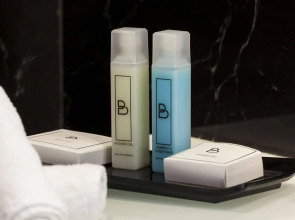 PLAY Seaport Suite Hotel TLV