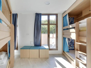 The People - Marseille - Hostel