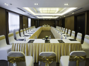 Thang Long Opera Hotel