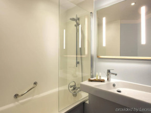 Median Paris Porte de Versailles