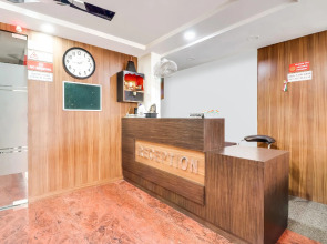 Capital O 60341 Seven Wonders Inn