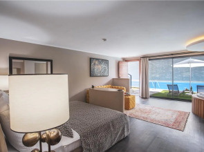 Orka Cove Hotel Penthouse & Suites - Adults Only