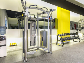 YELLO Hotel Harmoni Jakarta