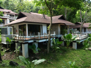 Baan Krating Phuket Resort