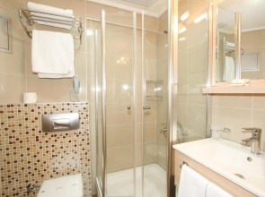 Taksim Metropark Hotel