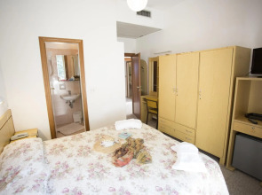 Hotel Columbia Frontemare