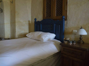 Elkep Evi Cave Hotel