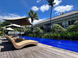 Ariana Beach Resort Amed - Bali