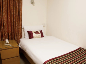 Abbey Court, Hyde Park Hotels