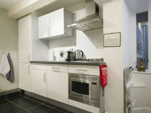 CoHo Apartment Suites