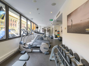 DoubleTree by Hilton Hotel Melbourne - Flinders Street