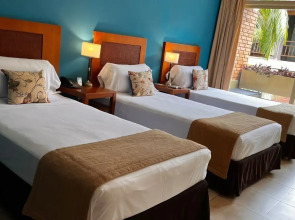 Raices Esturion Hotel