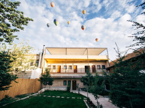 Azalea Terrace Cave Hotel