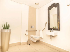 Newkings Boutique Hotel