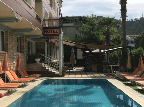 Blue Yacht Marina Apart Hotel