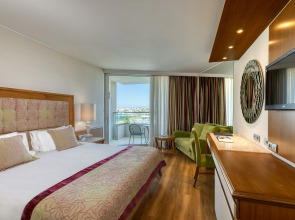 Divani Apollon Palace & Thalasso