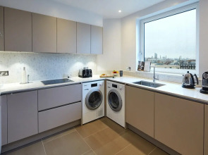 Cheval Gloucester Park at Kensington