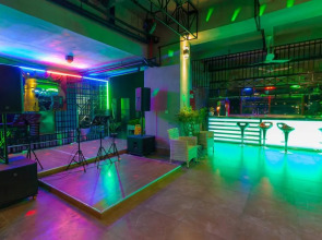 Seventh Heaven Hotel and High Bar