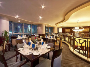 Al Manzel Hotel Apartments