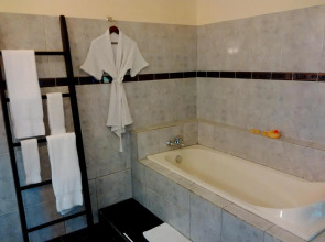 Bali Paradise Hotel Boutique Resort