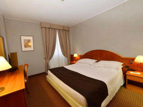 Super 8 by Wyndham Orlando International Drive