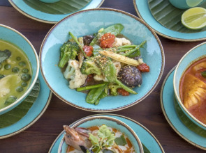 Crowne Plaza Muscat OCEC by IHG