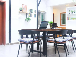 Beijing Alley International Youth Hostel