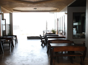 Prachuap Beach Hotel