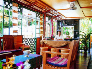 Royal Crown Hotel & Palm Spa Resort