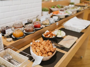 Отель Hestia Hotel Draugi