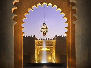 Qasr Al Sarab Desert Resort by Anantara