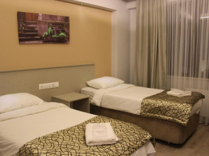 The Corner Inn Hotels By Suit