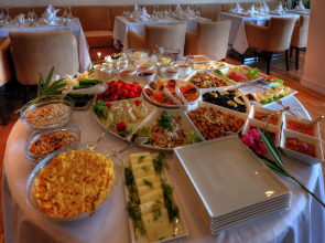 LVZZ Hotel - Boutique Class