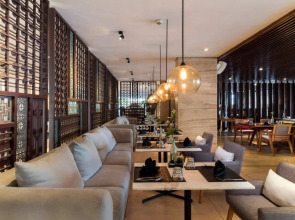 Отель Grand Seminyak - Lifestyle Boutique Resorts