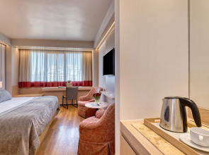 Отель Divani Caravel