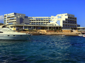 Riviera Spa Resort – Adults Only